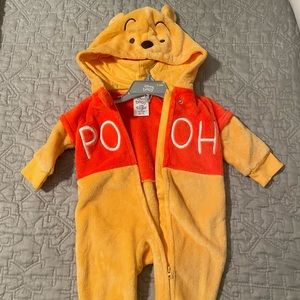 Disney baby Pooh suit 9-12 months
